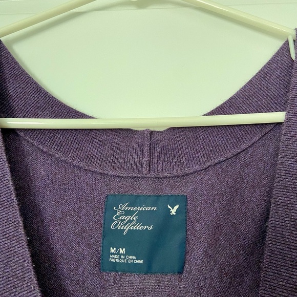 American Eagle - Three quarter Dolman Sleeve V neck button down Cardigan - Picture 2 of 8